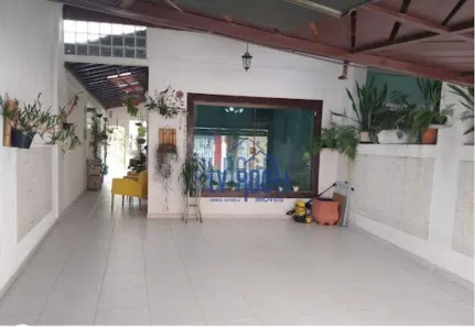 Sobrado com 3 Quartos à venda, 180m² no Vila do Castelo, São Paulo