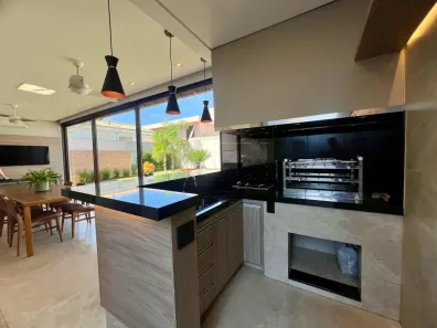 Casa de Condomínio com 3 Quartos à venda, 250m² no Residencial Lago Sul, Bauru