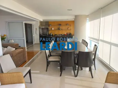 Apartamento com 3 Quartos à venda, 235m² no Alto da Lapa, São Paulo