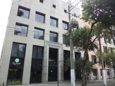 Prédio Comercial para alugar, 800m² no Itaim Bibi, São Paulo