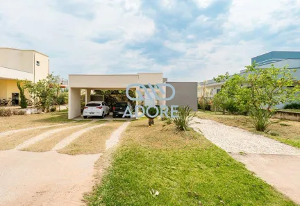 Casa de Condomínio com 5 Quartos para alugar, 258m² no Buru, Salto