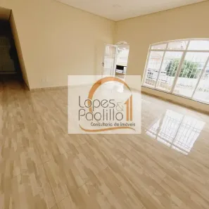 Sala Comercial para alugar, 300m² no Centro, Atibaia