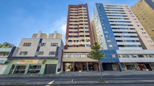 Sala Comercial à venda, 64m² no Cristo Rei, Curitiba
