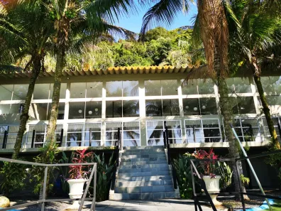 Casa com 4 Quartos à venda, 870m² no Parque Prainha, São Vicente