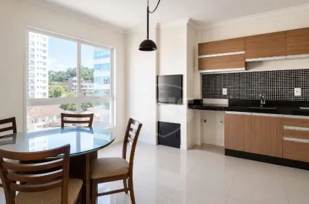Apartamento com 2 Quartos para alugar, 87m² no Vila Nova, Blumenau