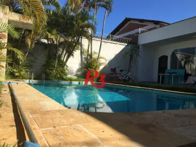 Casa com 3 Quartos à venda, 200m² no Enseada, Guarujá