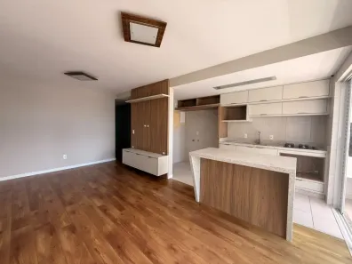 Apartamento com 2 Quartos para alugar, 72m² no Fazenda, Itajaí