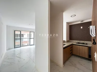 Apartamento com 1 Quarto para alugar, 47m² no Nossa Senhora de Fátima, Teresópolis
