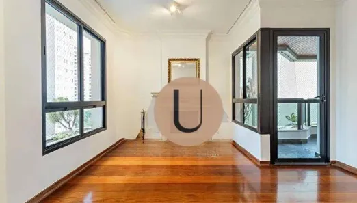 Apartamento com 4 Quartos para alugar, 198m² no Vila Uberabinha, São Paulo