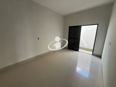 Casa com 3 Quartos à venda, 140m² no Novo Mundo, Uberlândia