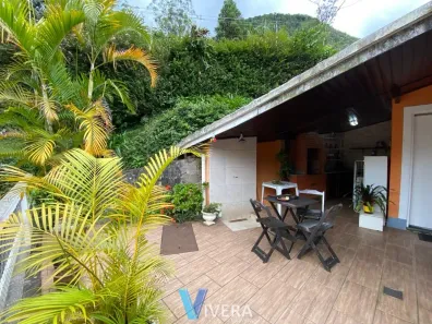 Casa de Condomínio com 4 Quartos à venda, 150m² no Granja Guarani, Teresópolis