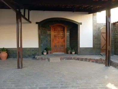 Casa com 4 Quartos à venda, 336m² no Ouro Preto, Belo Horizonte