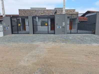 Casa com 3 Quartos para alugar, 81m² no Boa Vista, Joinville