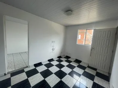 Casa com 2 Quartos para alugar, 20m² no Vila Gilda, Santos