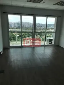 Sala Comercial à venda, 33m² no Santo Amaro, São Paulo