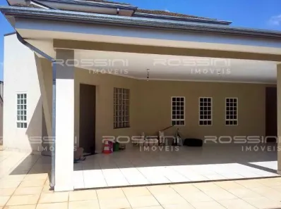 Sobrado com 3 Quartos à venda, 313m² no Ribeirânia, Ribeirão Preto