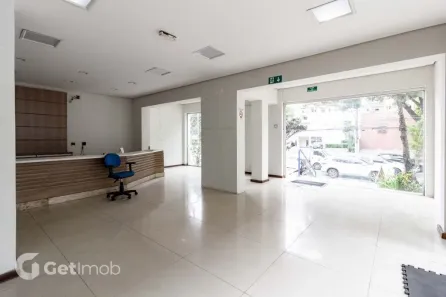 Casa com 8 Quartos para alugar, 750m² no Pacaembu, São Paulo
