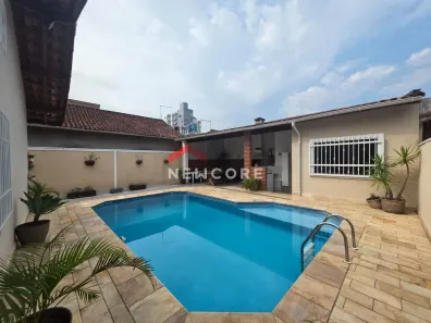 Casa com 3 Quartos à venda, 145m² no Caiçara, Praia Grande