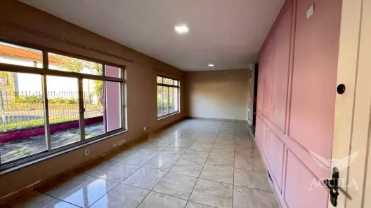 Sobrado com 5 Quartos à venda, 241m² no Vila Trujillo, Sorocaba