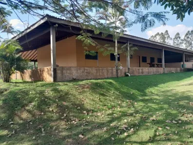Fazenda/Sítio com 5 Quartos à venda, 33000m² no , Santa Cruz da Esperança