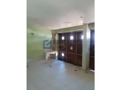Sobrado com 5 Quartos à venda, 300m² no Alves Dias, São Bernardo do Campo
