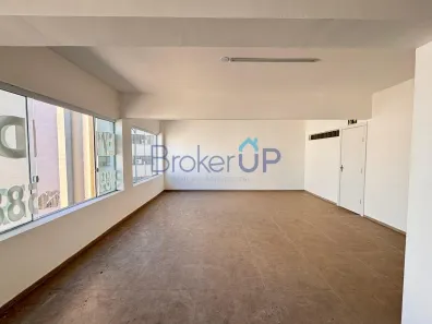Sala Comercial à venda, 64m² no Centro Histórico, Porto Alegre