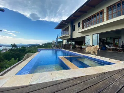 Casa com 3 Quartos à venda, 450m² no João Paulo, Florianópolis