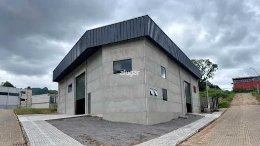 Galpão/Depósito/Armazém para alugar, 575m² no Jardim das Hortências, Caxias do Sul