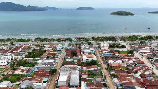 Apartamento com 2 Quartos à venda, 70m² no Maranduba, Ubatuba