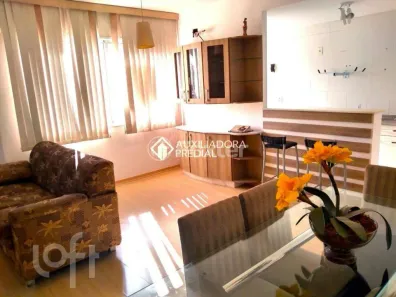 Apartamento com 2 Quartos à venda, 65m² no Vila Ipiranga, Porto Alegre