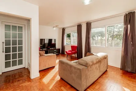 Casa com 3 Quartos à venda, 171m² no Jardim Europa, Porto Alegre