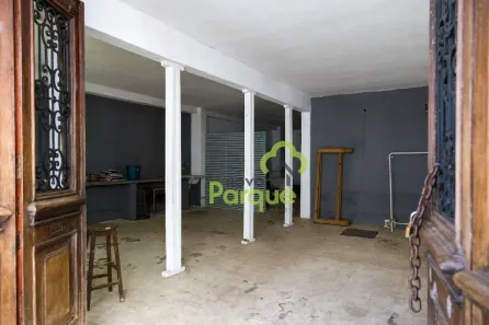 Imóvel Comercial com 4 Quartos para alugar, 1500m² no Aclimação, São Paulo