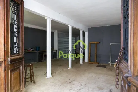 Imóvel Comercial com 4 Quartos para venda ou aluguel, 1500m² no Aclimação, São Paulo