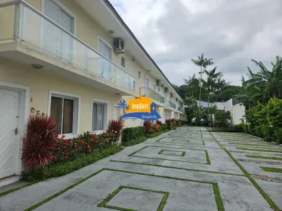 Casa de Condomínio com 3 Quartos à venda, 80m² no Centro, Bertioga