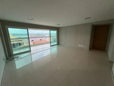 Apartamento com 3 Quartos para alugar, 140m² no Praia do Pecado, Macaé
