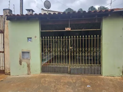 Casa com 2 Quartos à venda, 123m² no Vila Renata (Vila Xavier), Araraquara