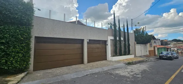 Casa com 4 Quartos à venda, 340m² no Fonte Grande, Contagem