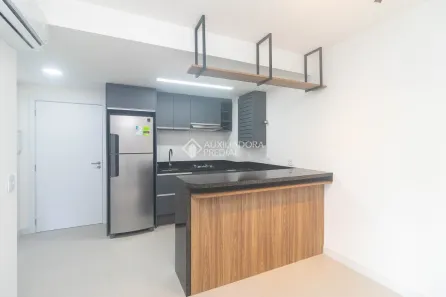 Apartamento com 1 Quarto para alugar, 34m² no Farroupilha, Porto Alegre