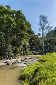 Casa com 4 Quartos à venda, 50m² no Distrito de Vargem do Cedro, São Martinho