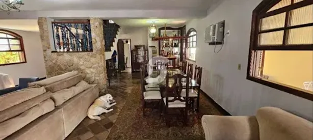Casa com 4 Quartos à venda, 398m² no Piratininga, Niterói