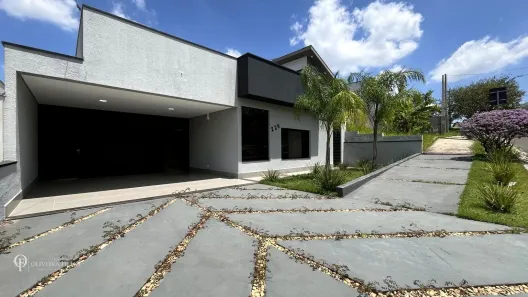 Casa de Condomínio com 3 Quartos para alugar, 182m² no Buru, Salto