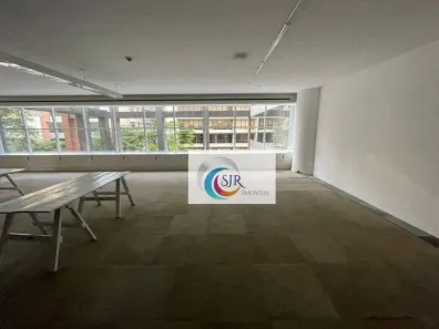 Sala Comercial à venda, 204m² no Vila Olímpia, São Paulo