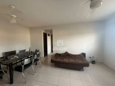 Apartamento com 2 Quartos para alugar, 12m² no Vila Guilhermina, Montes Claros