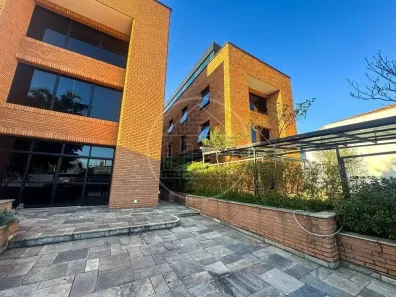 Prédio Comercial para alugar, 1300m² no Brooklin Paulista, São Paulo