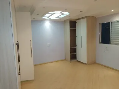 Sobrado com 4 Quartos para alugar, 456m² no Jardim Las Vegas, Santo André