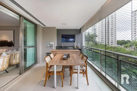 Apartamento com 4 Quartos para venda ou aluguel, 380m² no Barra da Tijuca, Rio de Janeiro