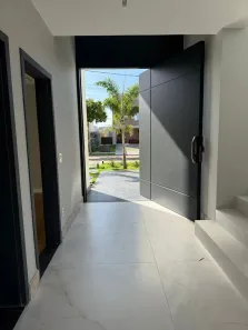 Casa de Condomínio com 4 Quartos à venda, 350m² no Jacuhy, Serra