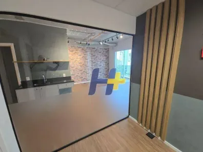 Sala Comercial para alugar, 86m² no Vila Gertrudes, São Paulo