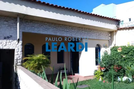 Casa com 2 Quartos à venda, 375m² no Vila Pires, Santo André