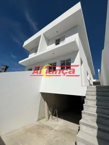 Sobrado com 3 Quartos à venda, 194m² no Jardim Dourado, Guarulhos